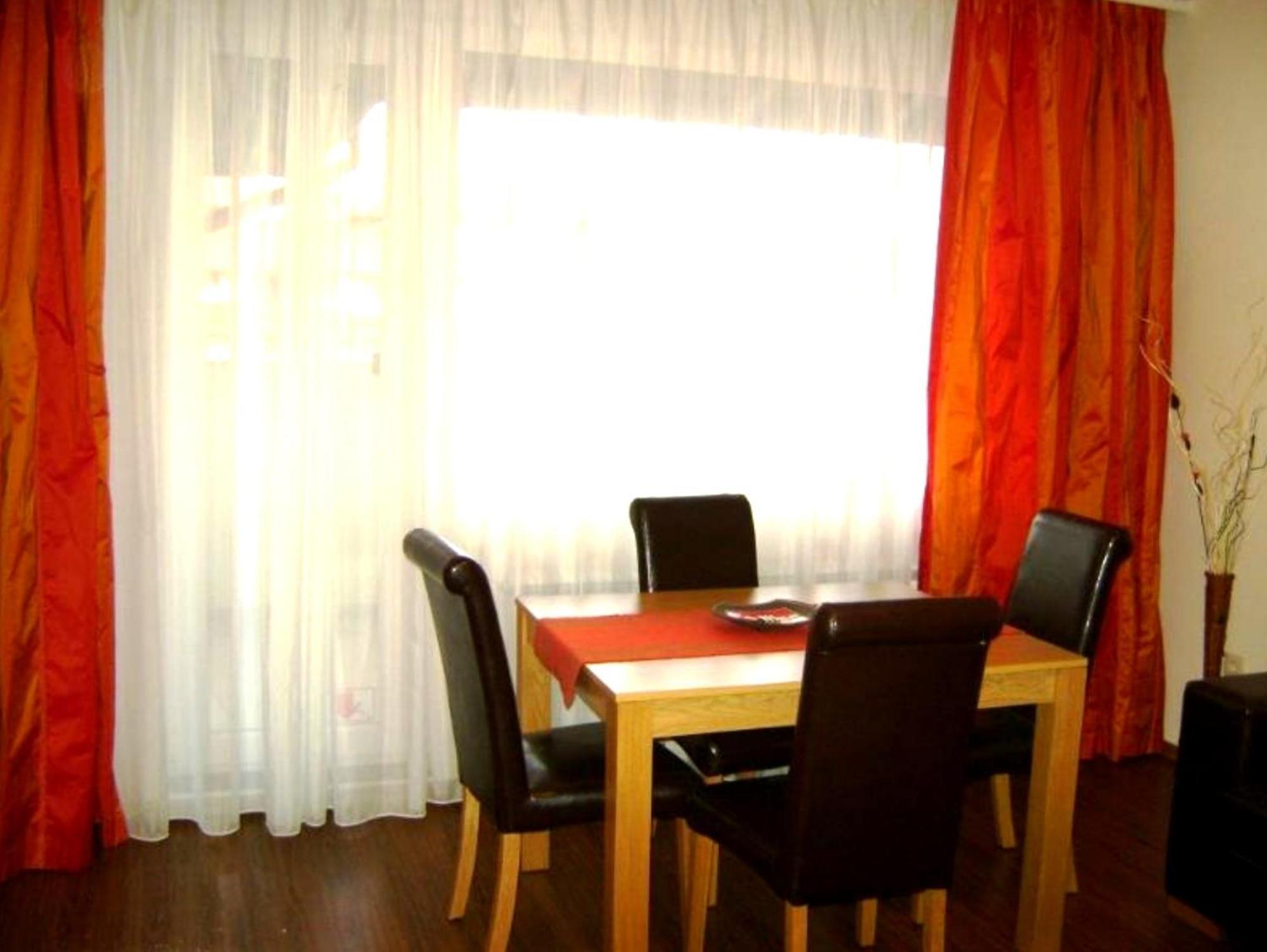 Bansko Ski Apartments In Bansko Royal Towers Номер фото